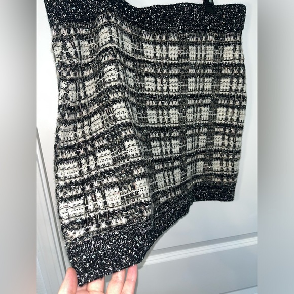 Caché Tweed Glitter Knit Pearl Embellished Faux Pocket Trimming Skirt Sz Large - Picture 6 of 11